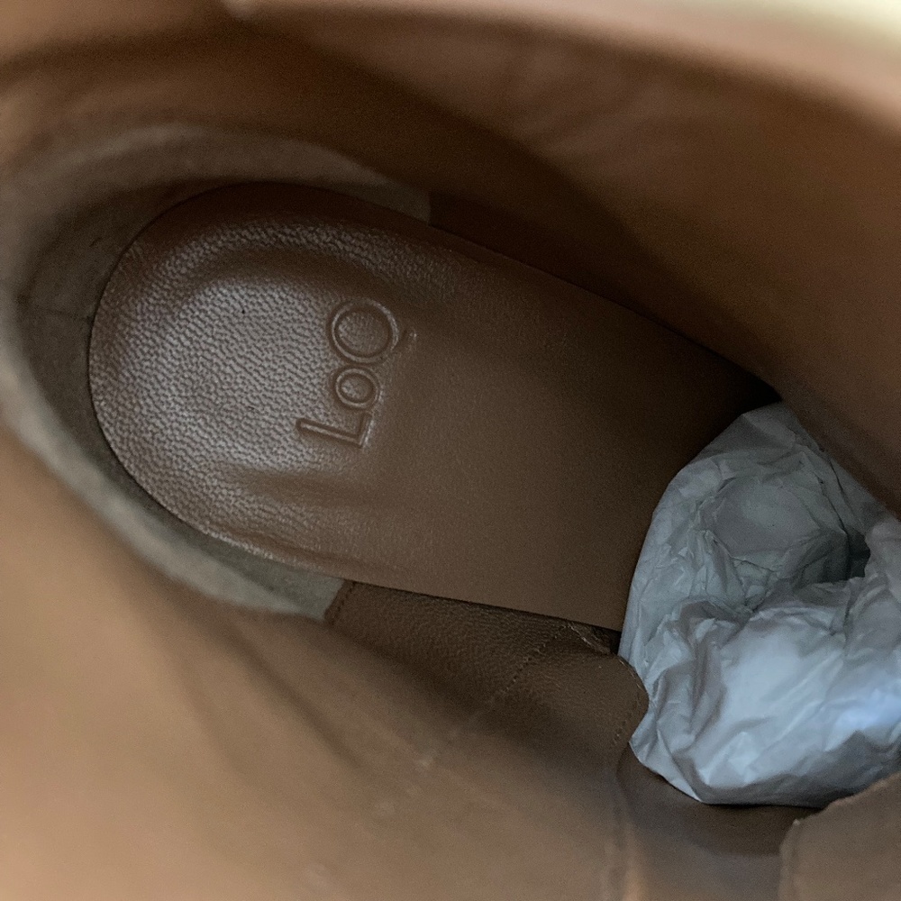 LOQ Agata Booties in Beige - Picture 9 of 9